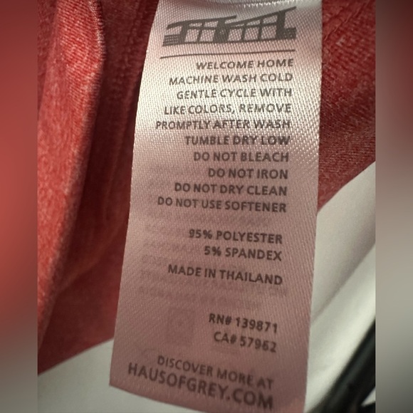 Matte Grey Men’s Hightower Half Zip Light Red Performance Golf Activewear - Picture 6 of 6